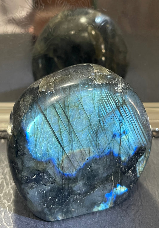 Labradorite Free Form